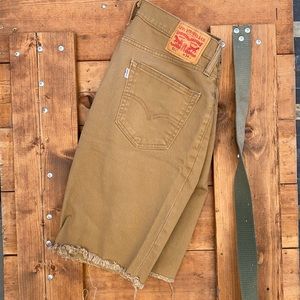 Vintage Levi’s shorts . Good conditions